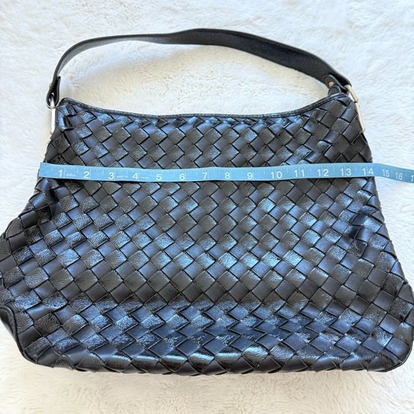 Michael Kors women shoulder leather bag - Picture 4 of 8